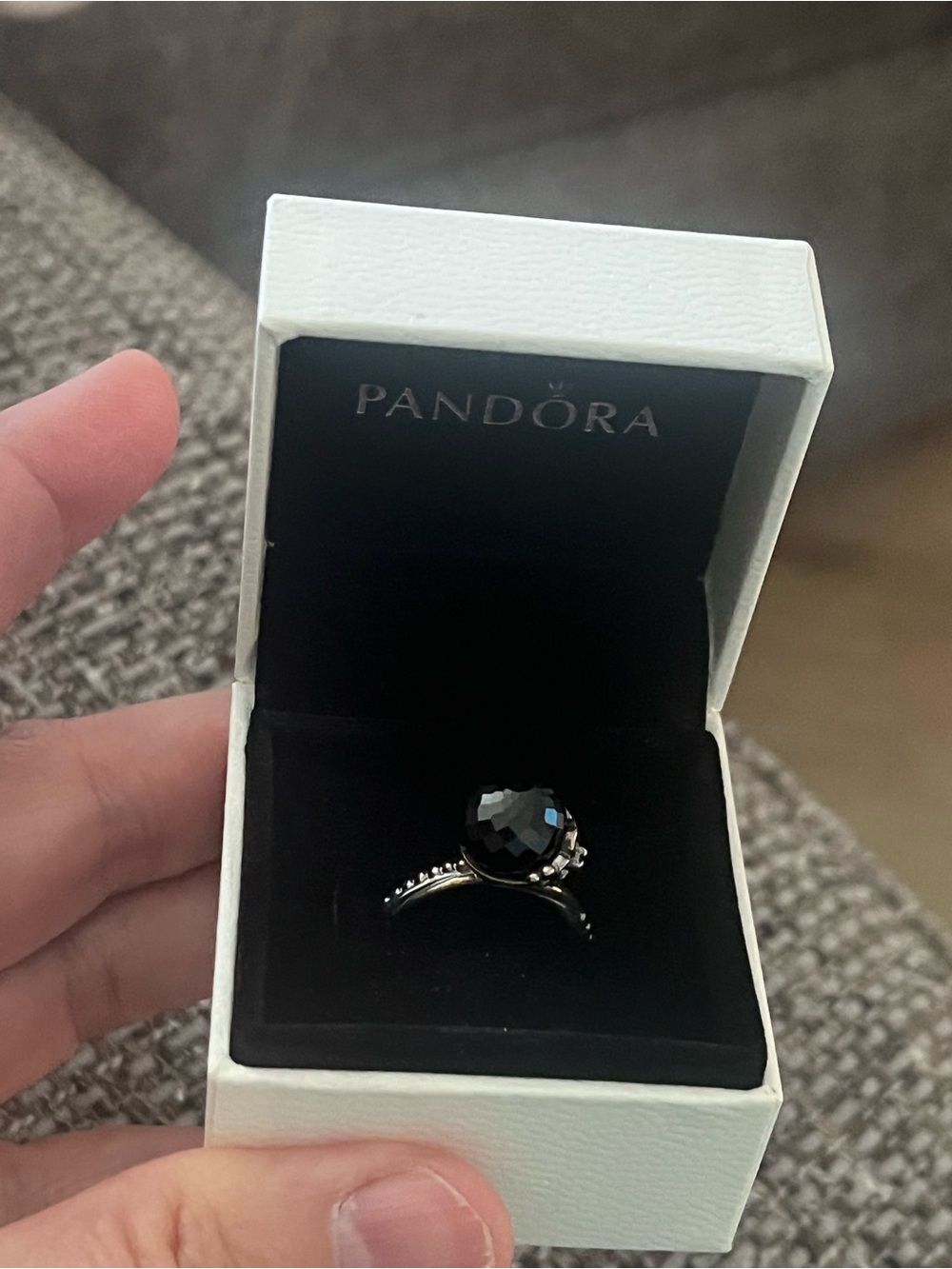 New in Box Pandora Intertwined Forever Bloom Ring with Black Spinel Size 8